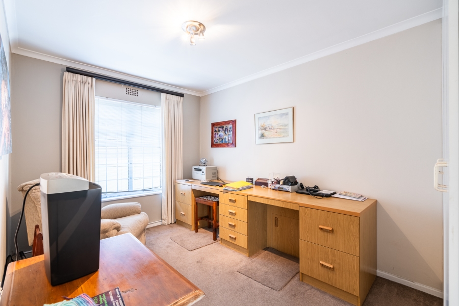 3 Bedroom Property for Sale in Pinelands Western Cape